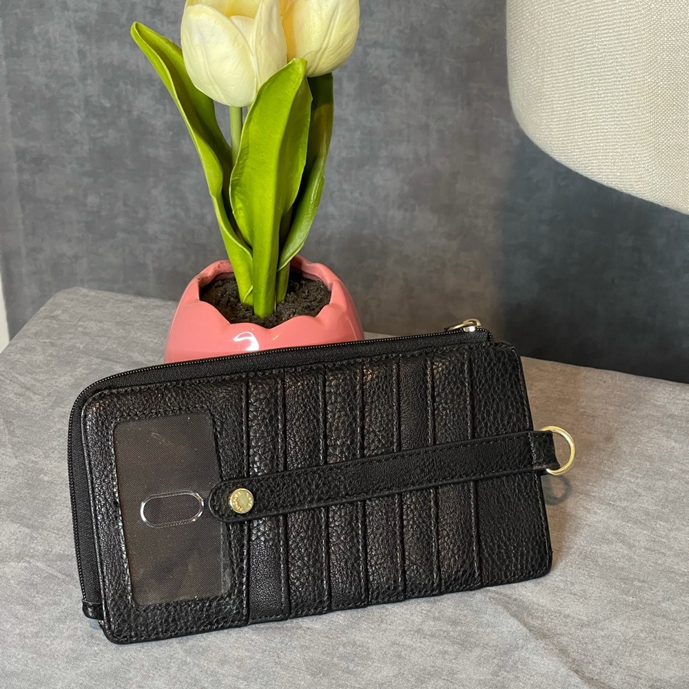 Kate Spade credit card wallet.